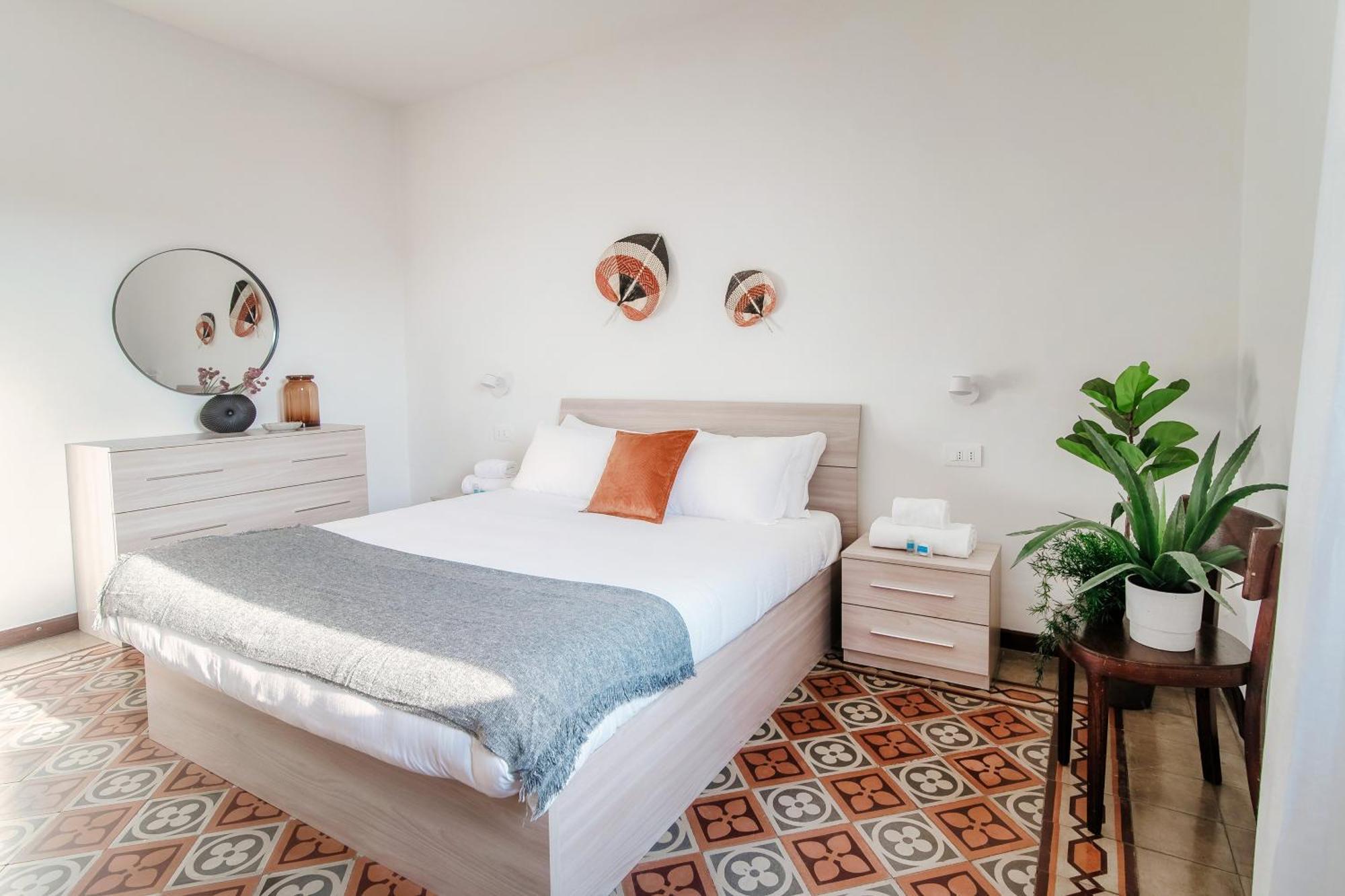 Stella Apartment By Quokka 360 - Past And Present In Como Buitenkant foto
