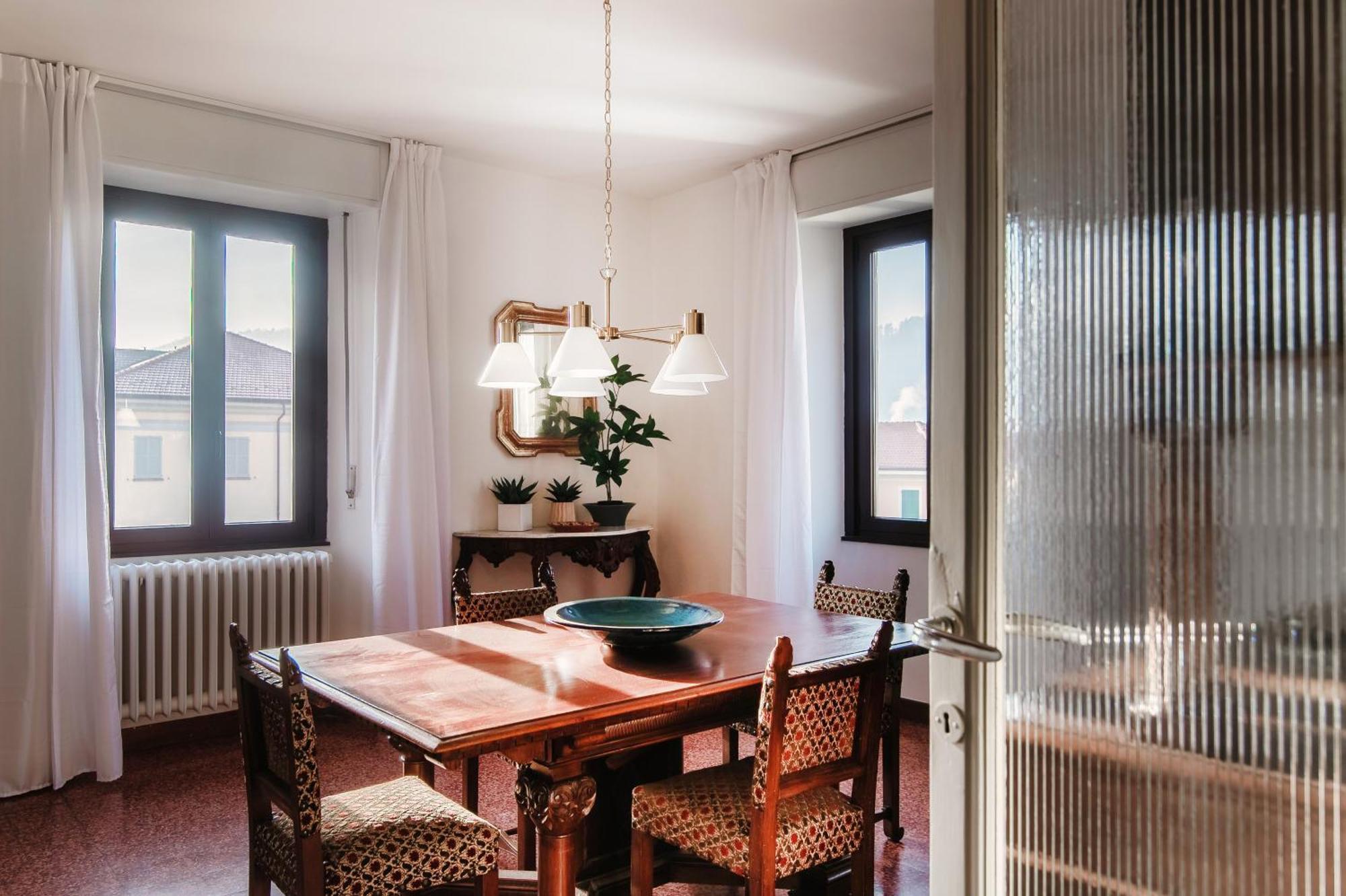 Stella Apartment By Quokka 360 - Past And Present In Como Buitenkant foto