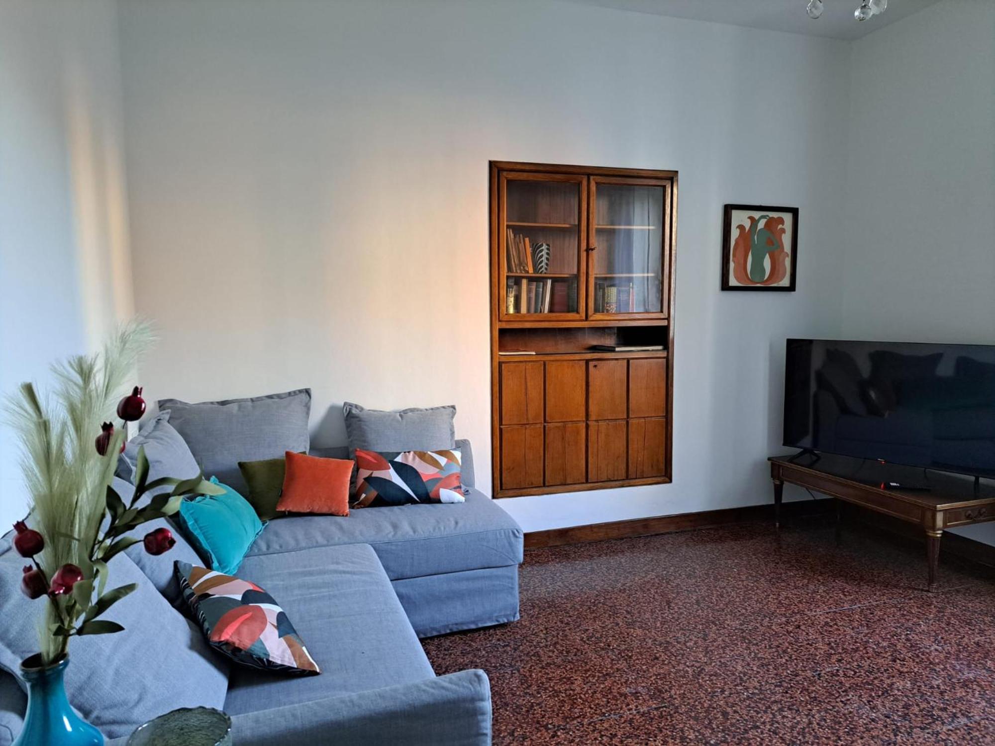 Stella Apartment By Quokka 360 - Past And Present In Como Buitenkant foto